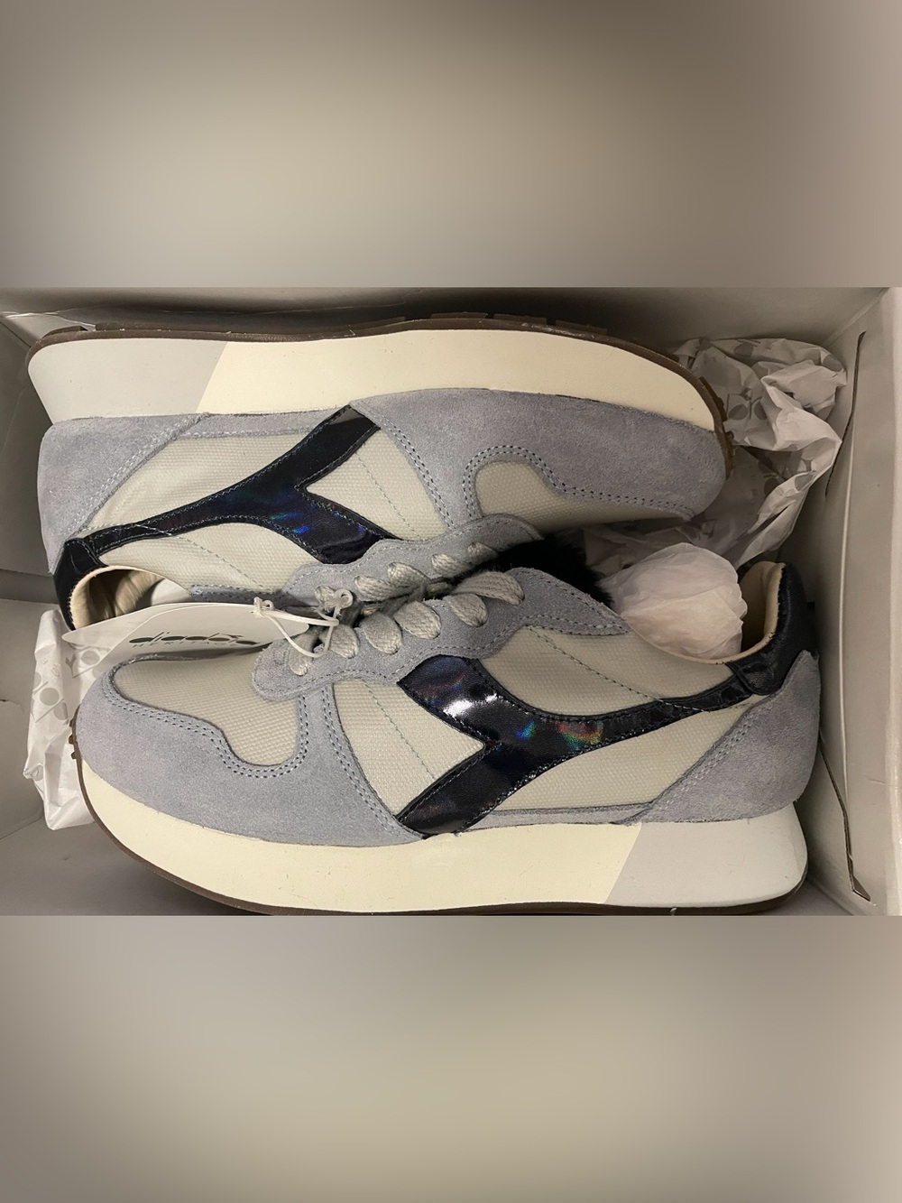 $250 NWT Diadora Sneakers size 38 / 7